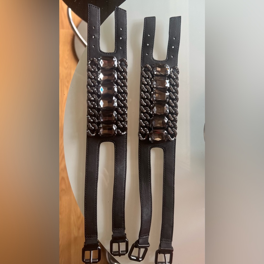 Rhinestone bootstraps for boots